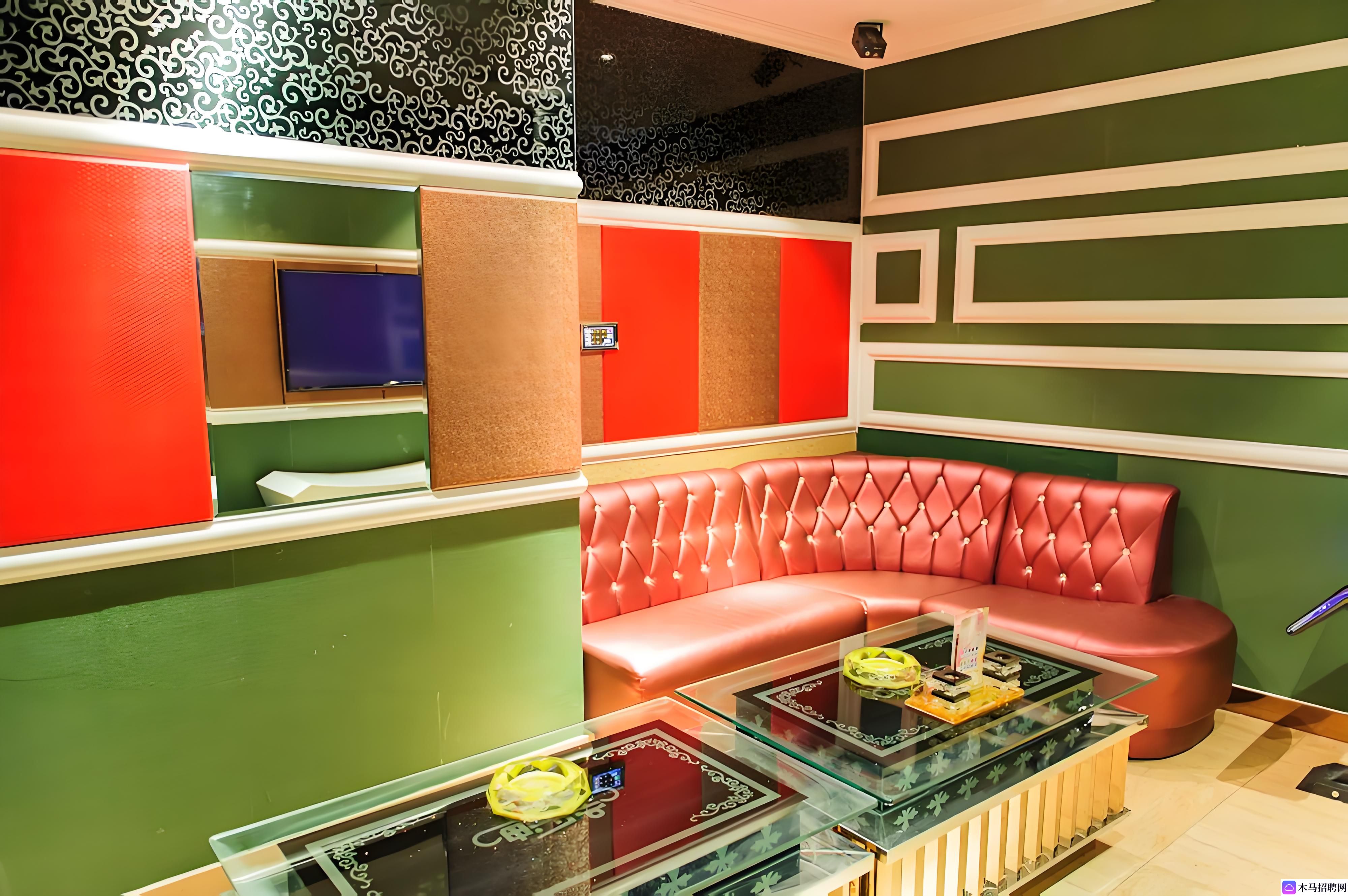 南京河西金鹰世界新夜场探索：年轻人的狂欢新地标